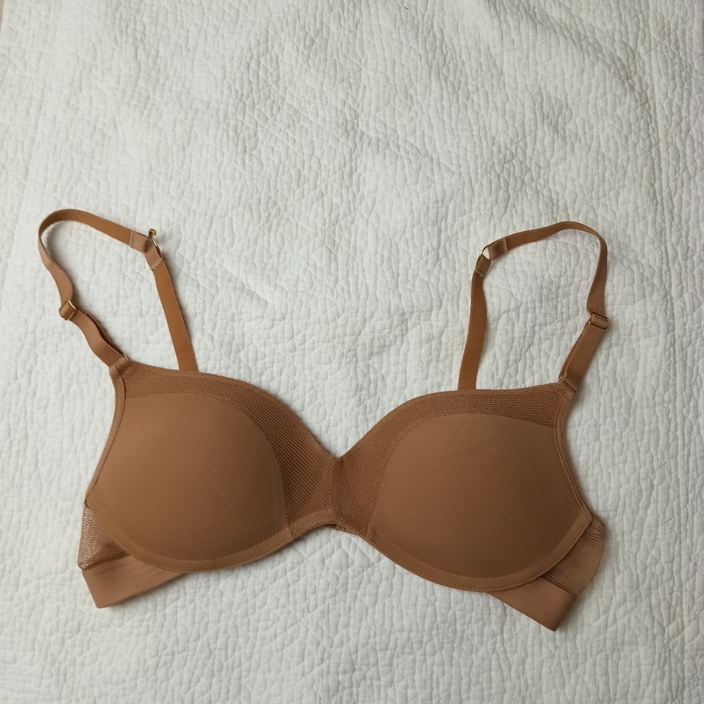 Lively Wireless Bra 34B
